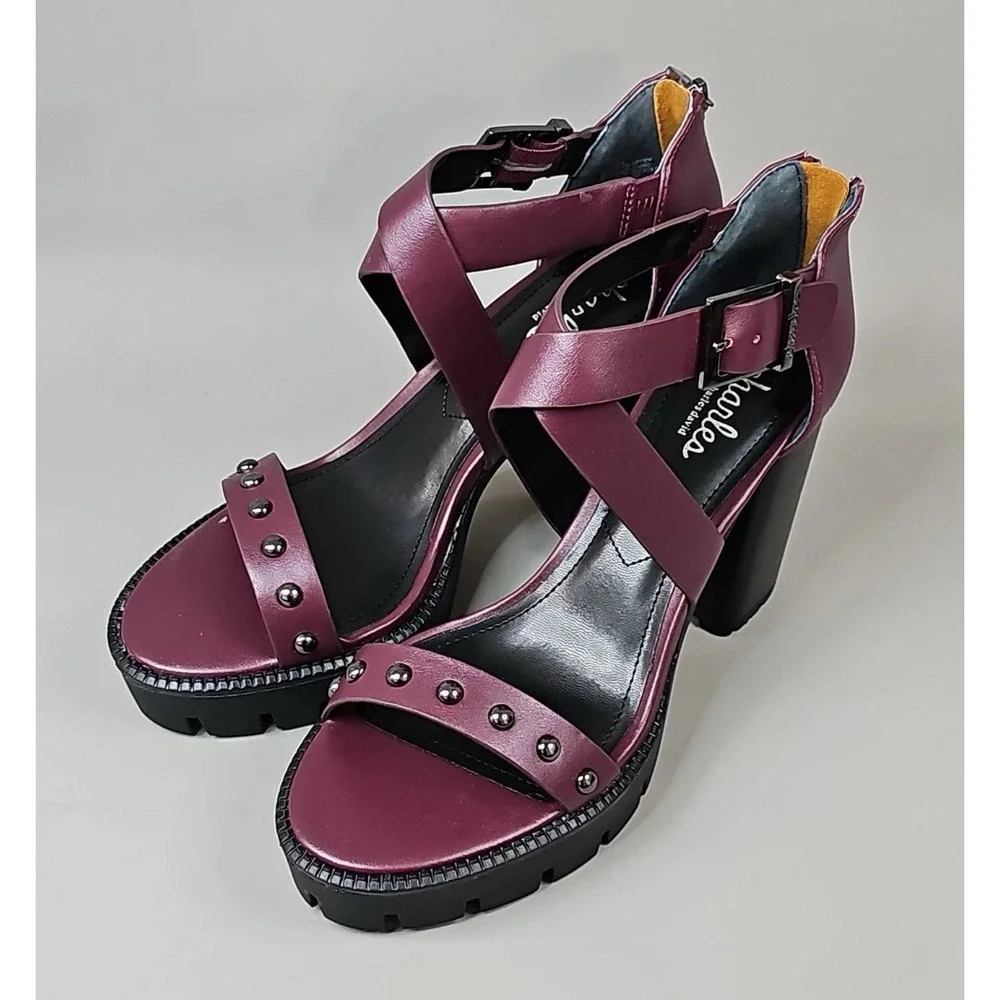 CHARLES BY CHARLES DAVID Vanden Studded Sandal Chunky 4